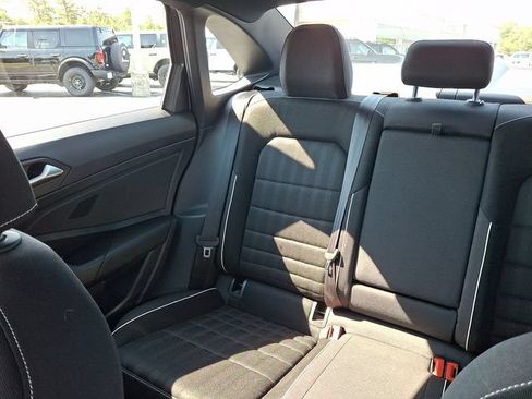 Used 2022 Volkswagen Jetta Sport FWD image 3