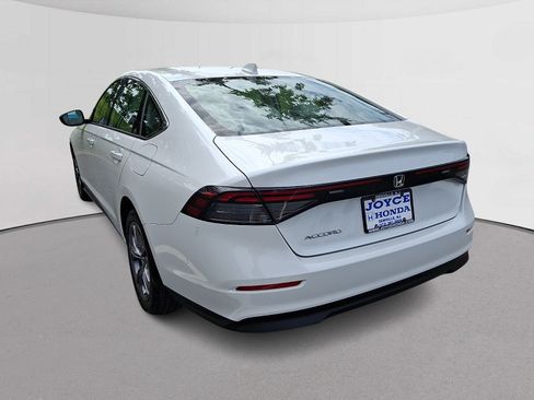 Certified 2024 Honda Accord EX image 8