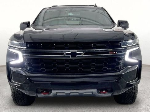 Used 2021 Chevrolet Tahoe Z71 w/ Luxury Package AWD/4WD image 5