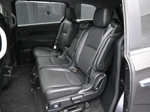Certified 2022 Honda Odyssey Touring image 22
