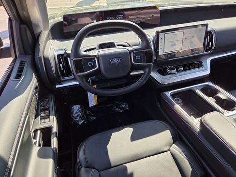 New 2026 Ford Expedition Max Platinum image 42