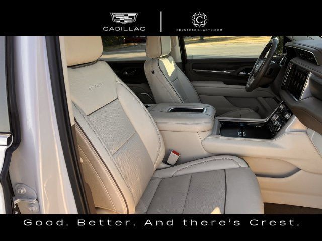 Used 2021 GMC Yukon XL Denali w/ Denali Premium Package AWD/4WD image 23