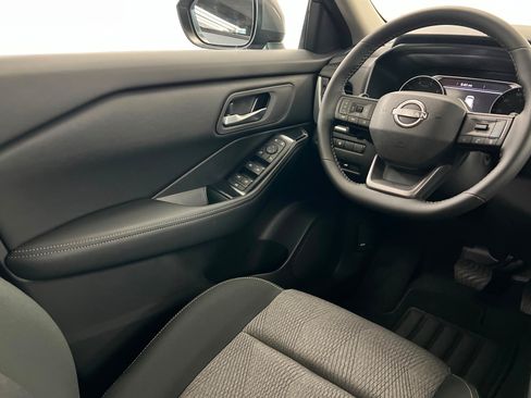 New 2026 Nissan Rogue SV FWD image 11