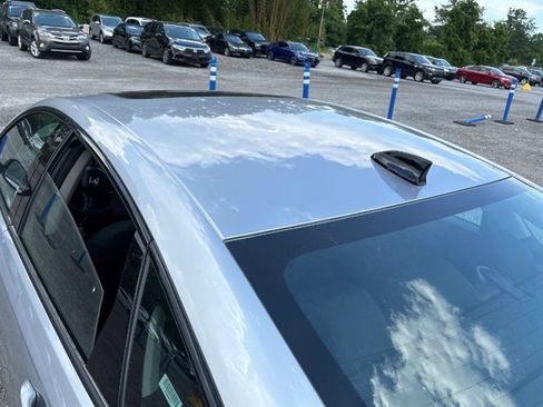 Used 2025 Honda Accord SE image 4