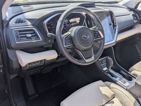 Certified 2025 Subaru Ascent Limited AWD/4WD image 10