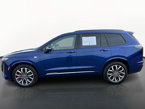 Certified 2025 Cadillac XT6 Sport w/ Platinum Package AWD/4WD image 8