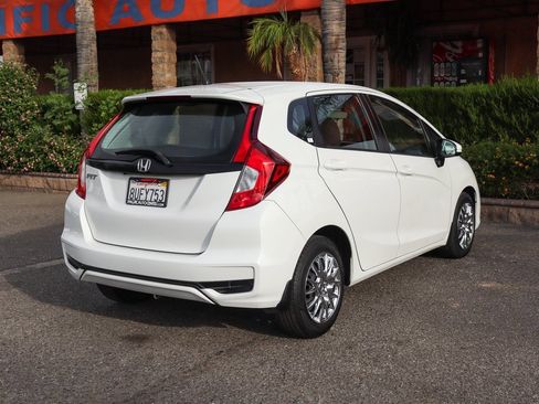 Used 2020 Honda Fit LX image 8