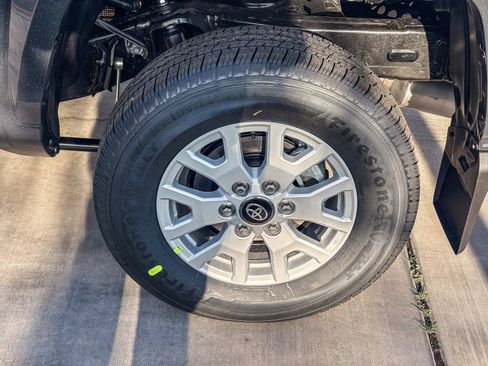 New 2026 Toyota Tacoma SR5 image 12