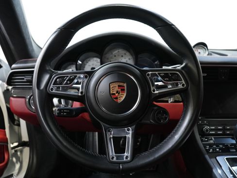 Used 2018 Porsche 911 Turbo S image 33