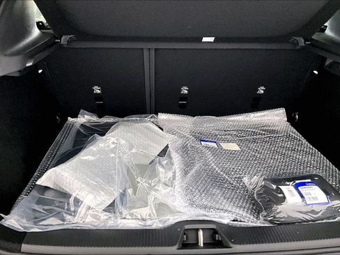 New 2026 Volvo EX30 Plus w/ Protection Package Premier AWD/4WD image 31