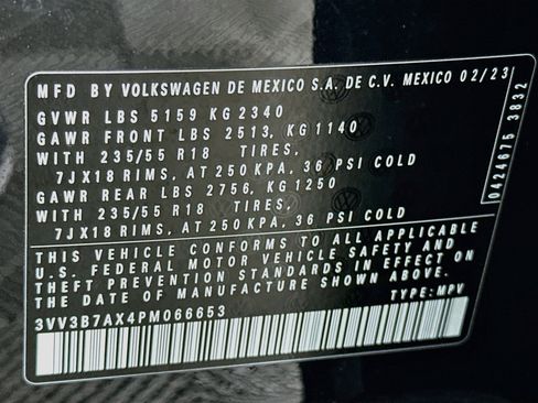 Used 2023 Volkswagen Tiguan SE FWD image 12