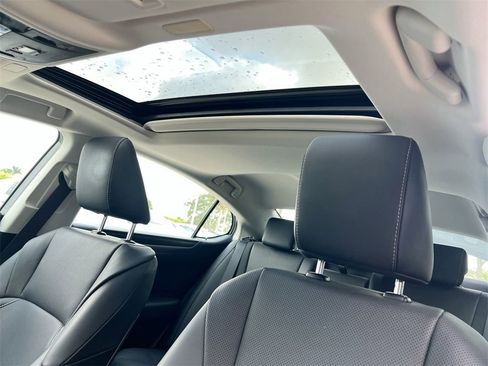 Certified 2022 Lexus ES 350 350 image 18