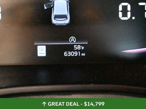 Used 2023 Kia Soul LX w/ Option Group 015 image 32