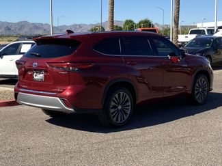 Used 2020 Toyota Highlander Platinum video 3