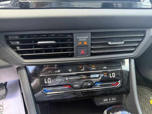 Used 2025 Volkswagen Jetta S FWD image 15