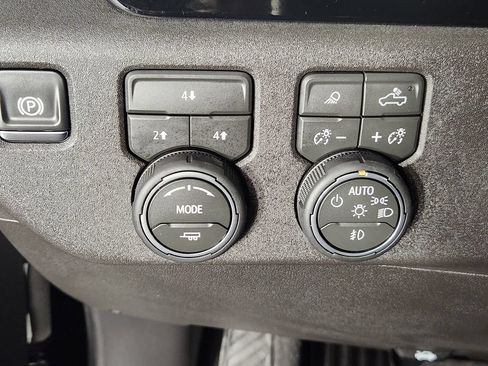 New 2026 Chevrolet Silverado 2500 LT w/ Trail Boss Package AWD/4WD image 22