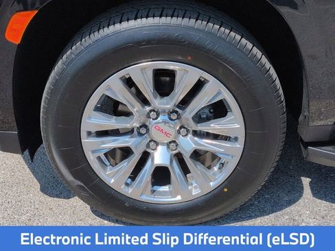 Used 2024 GMC Yukon XL Denali AWD/4WD image 12