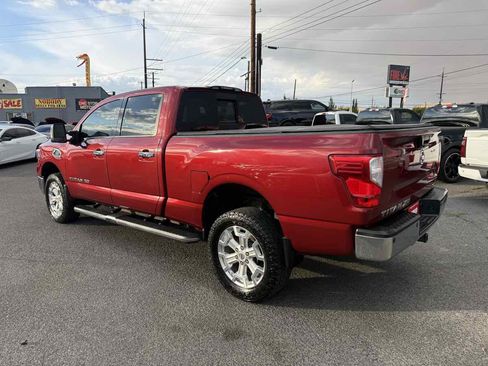 Used 2016 Nissan Titan SL RWD image 5