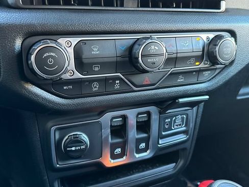 New 2026 Jeep Wrangler Sport AWD/4WD image 19