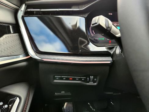 New 2025 Jeep Wagoneer S Limited AWD/4WD image 13