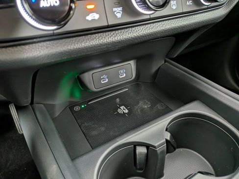 New 2026 Honda HR-V LX image 7