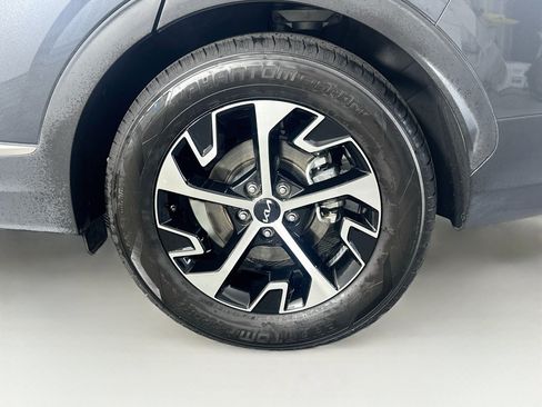 Used 2023 Kia Sportage EX FWD image 11