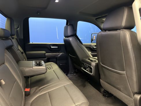 Used 2021 Chevrolet Silverado 2500 LTZ w/ LTZ Convenience Package AWD/4WD image 24