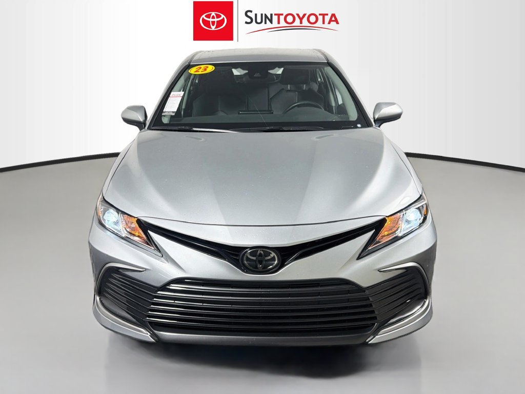 Used 2023 Toyota Camry LE FWD image 8