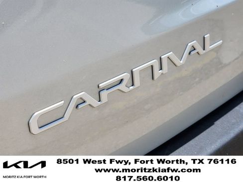 New 2026 Kia Carnival EX FWD image 8