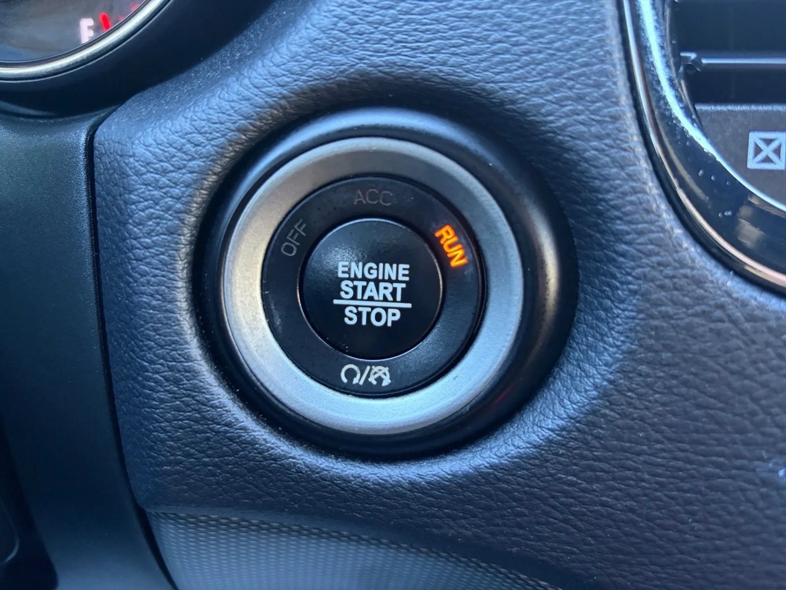 Used 2020 Dodge Durango GT AWD/4WD image 26