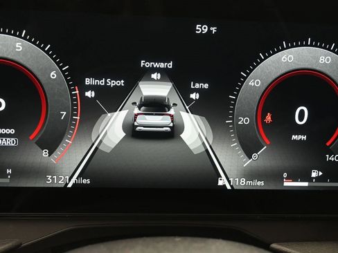 Certified 2025 Nissan Kicks SR image 8