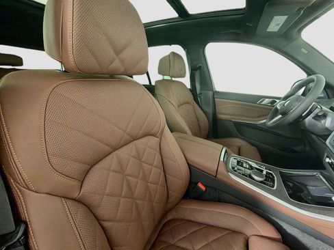 New 2026 BMW X5 xDrive40i w/ M Sport Package AWD/4WD image 30