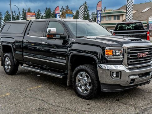 Used 2019 GMC Sierra 3500 SLT image 6