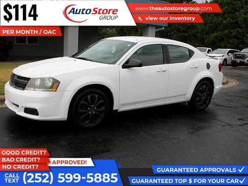 Used 2014 Dodge Avenger SE image 2