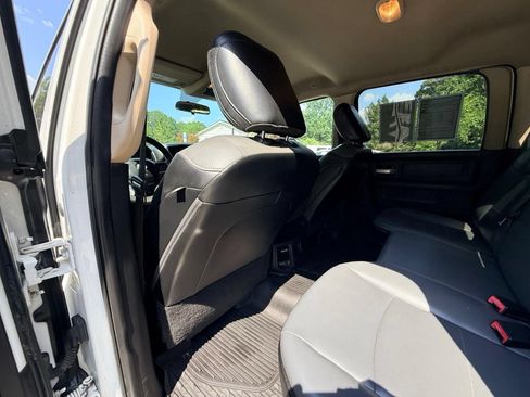 Used 2019 RAM 2500 Tradesman RWD image 29