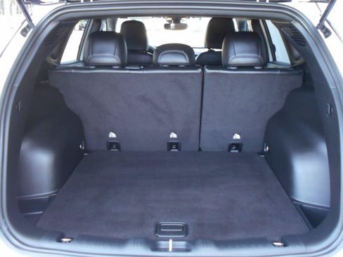 Certified 2023 Jeep Compass Limited AWD/4WD image 24