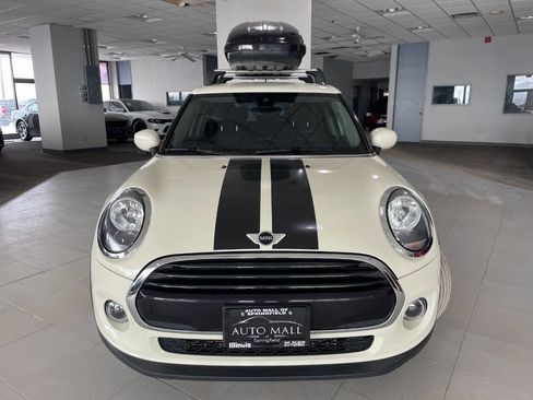 Used 2020 MINI Cooper 4-Door Hardtop w/ Storage Package image 2