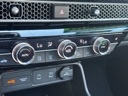 Used 2025 Honda Civic Sport Touring image 16
