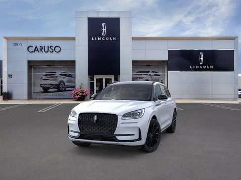 New 2026 Lincoln Corsair Grand Touring image 2