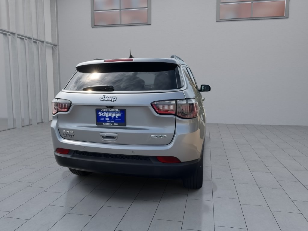 Used 2022 Jeep Compass Latitude w/ Convenience Group AWD/4WD image 7