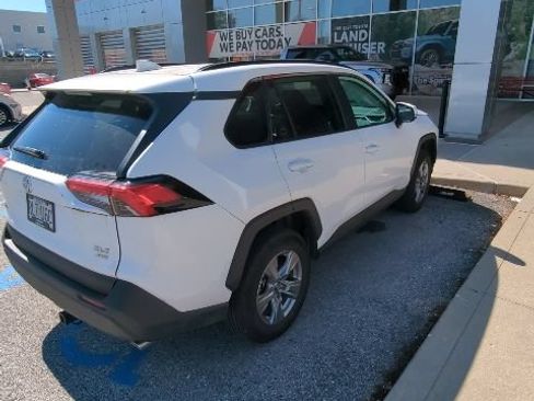 Used 2024 Toyota RAV4 XLE w/ Convenience Package AWD/4WD image 8