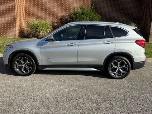 Used 2017 BMW X1 xDrive28i image 7