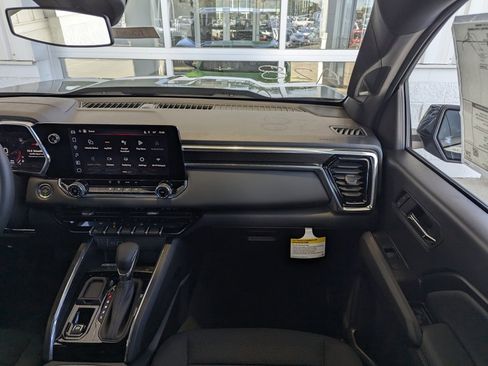 New 2026 GMC Canyon Elevation image 4