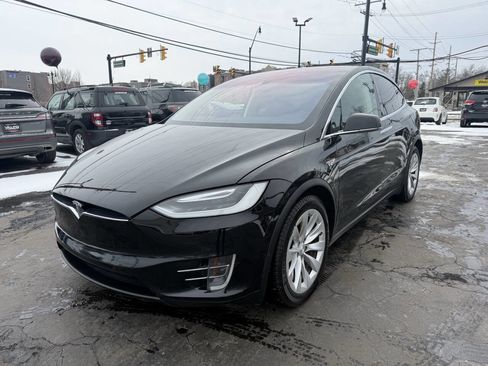Used 2016 Tesla Model X 90D image 13
