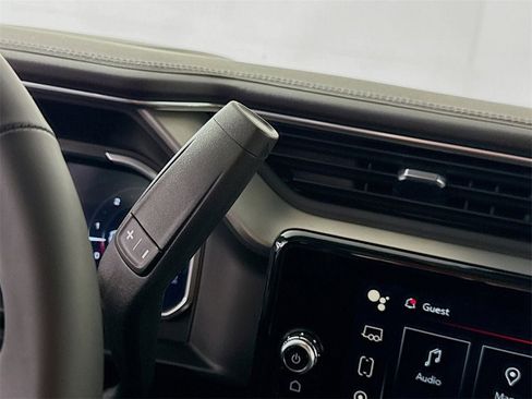 New 2026 GMC Sierra 3500 Denali w/ Denali Reserve Package image 12