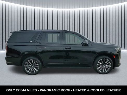 Used 2021 Cadillac Escalade Sport image 4