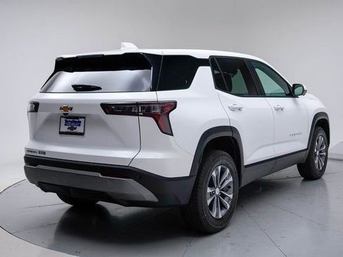 New 2026 Chevrolet Equinox LT w/ Convenience Package II image 7