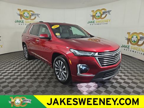 Used 2023 Chevrolet Traverse Premier AWD/4WD image 1