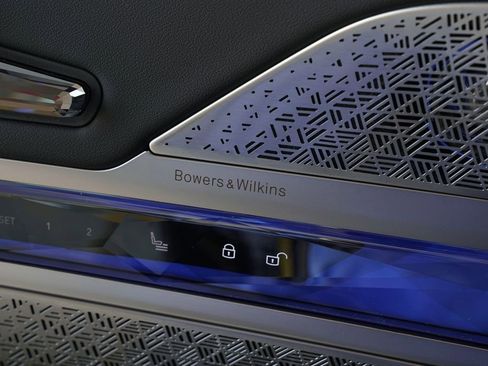 New 2026 BMW i7 xDrive60 w/ Executive Package image 10