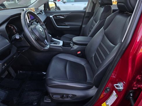 Certified 2024 Toyota RAV4 XLE Premium AWD/4WD image 16